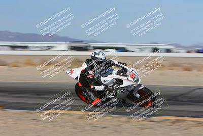 media/Jan-18-2024-Racers Edge (Thu) [[008952c709]]/B Group/Session 2 (Turn 15 Inside)/